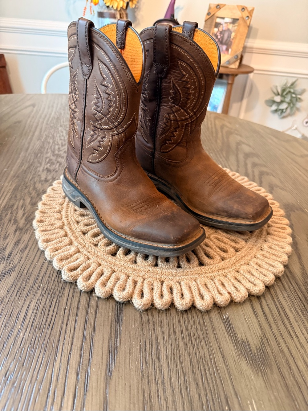 Ariat Kids WorkHog XT Coil Leather Boots Sz 2.5